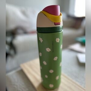 Owala x Dicks Sporting Goods 24 oz Freesip